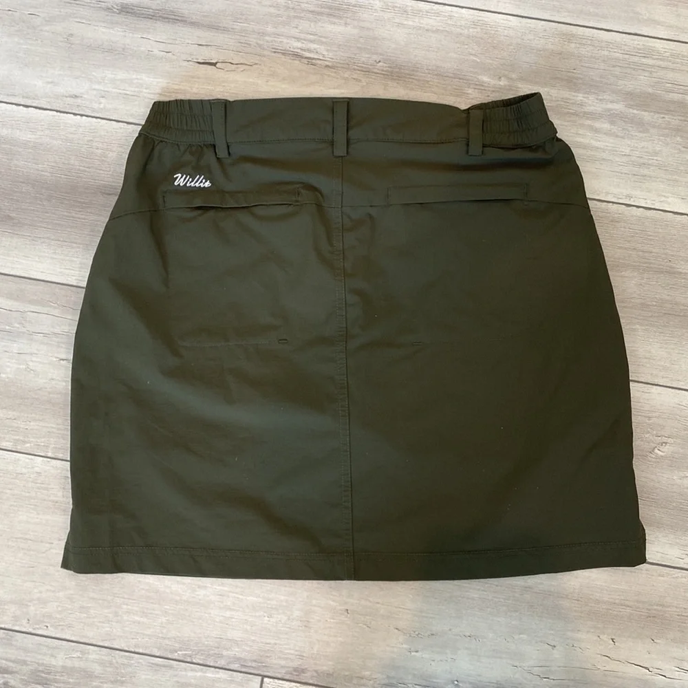 WILLIT size small